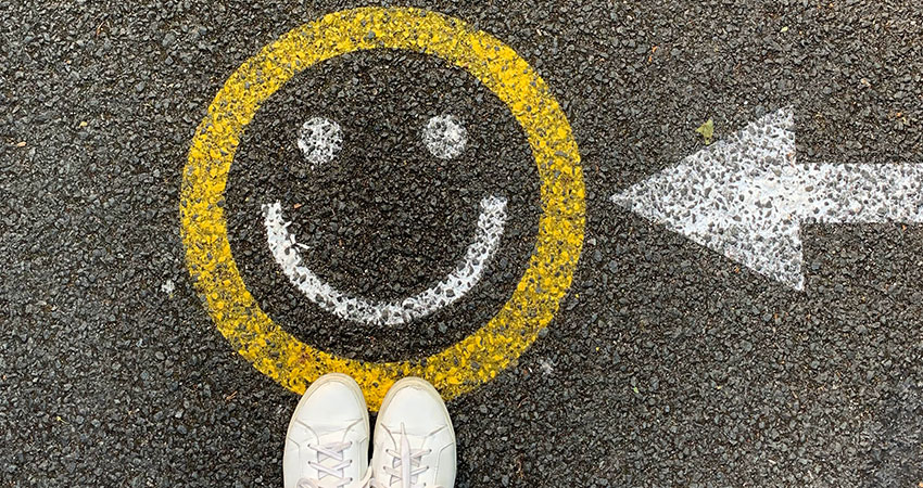 retailers happy customer