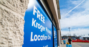 Kroger curbside feature