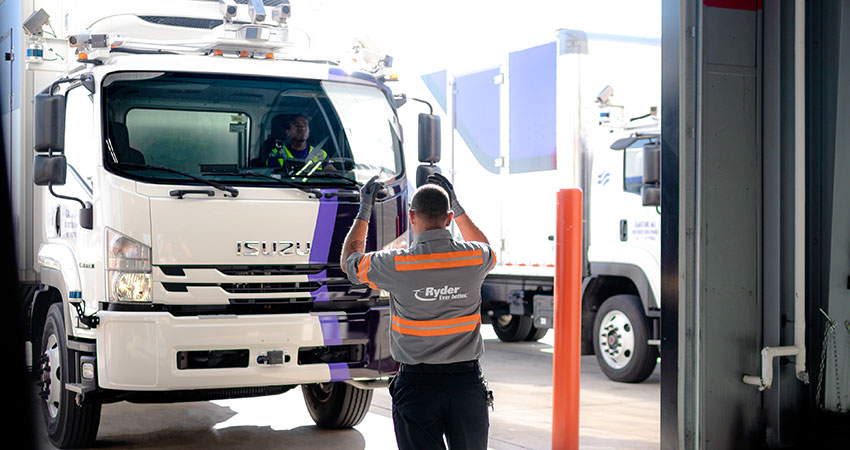 autonomous middle mile Ryder Gatik