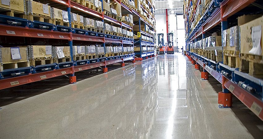 ecommerce fulfillment shiny floor feature